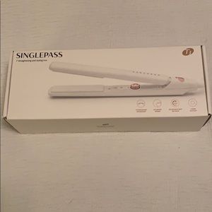 T3 Hair straightener